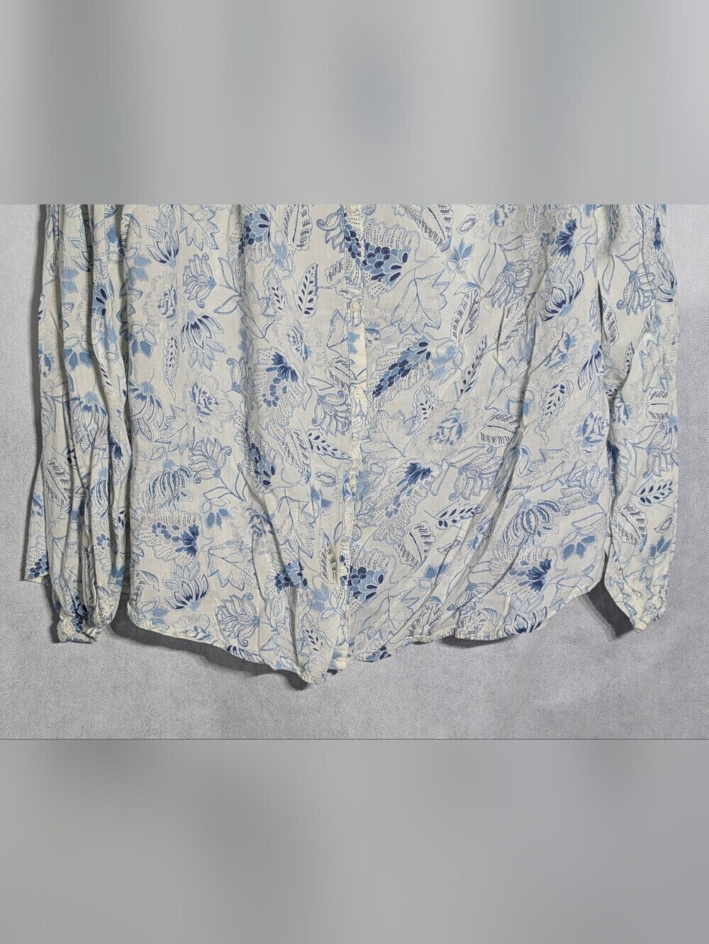 Old Navy Blue White Floral Boho Blouse XL Cotton Rayon Top - Picture 3 of 8